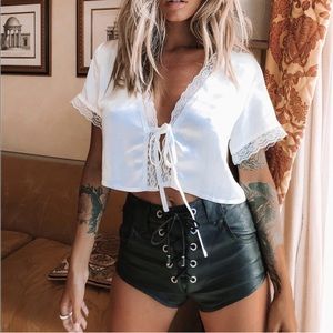 Black skylar lace-up shorts